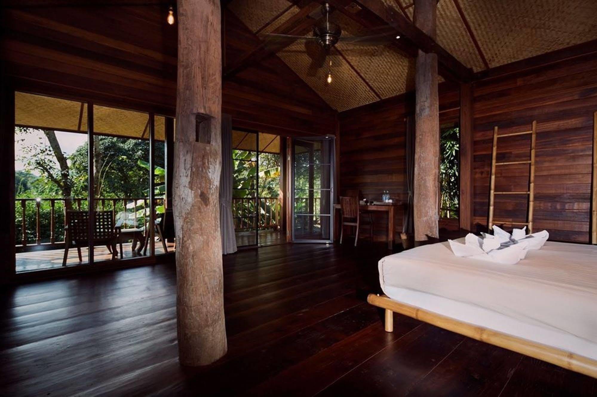 Bambuh Boutique Homestay (Adults Only) Chiang Rai Bagian luar foto