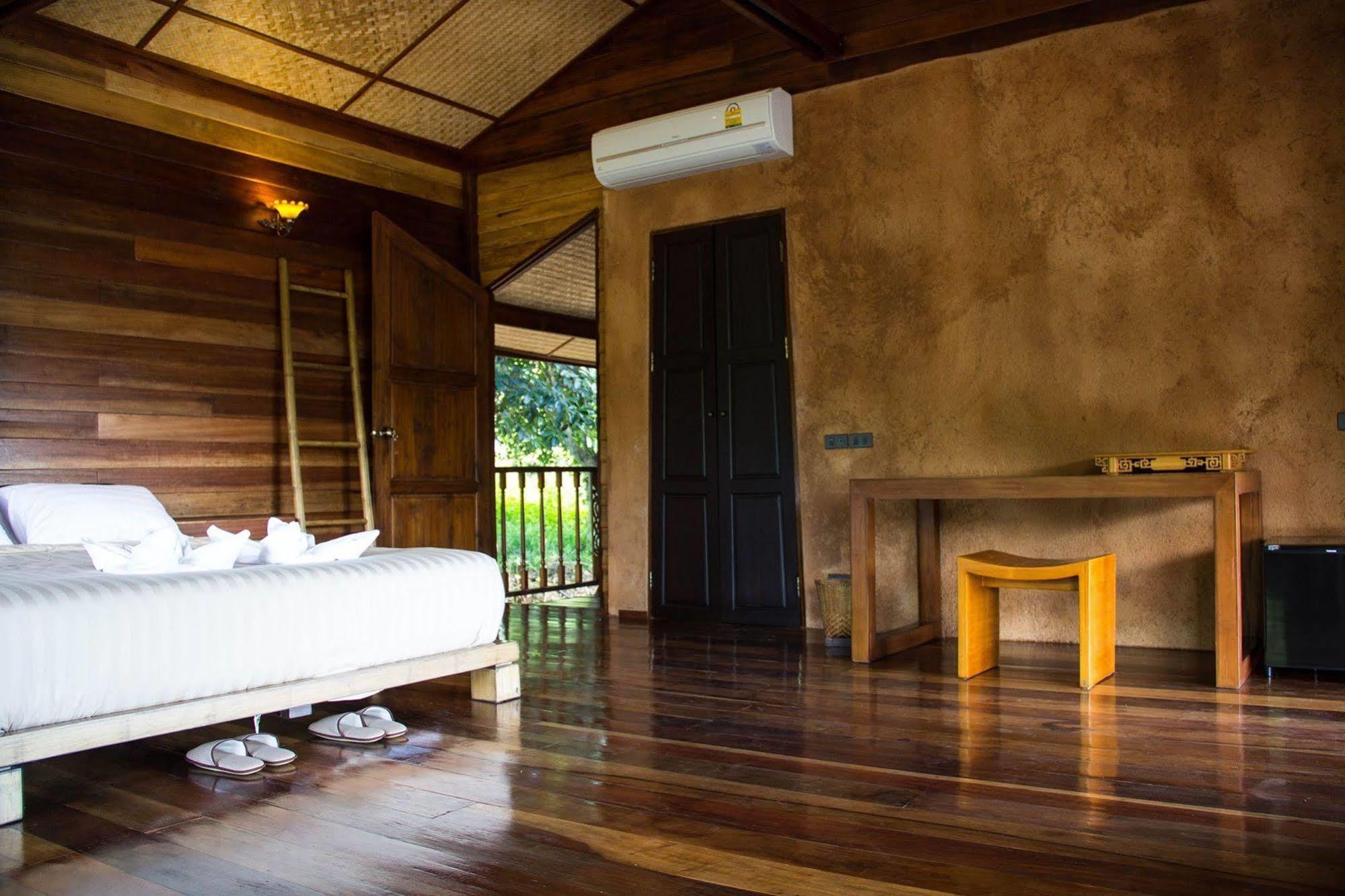 Bambuh Boutique Homestay (Adults Only) Chiang Rai Bagian luar foto